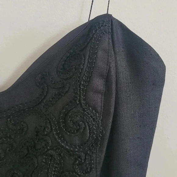 HOLT RENFREW VINTAGE  EMBROIDERED LITTLE BLACK DRESS - Picture 4 of 6